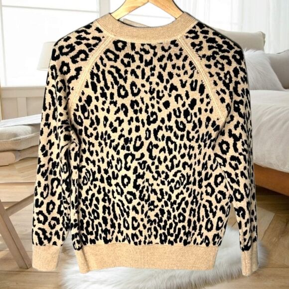 J. CREW MERINO WOOL LEOPARD CHEETAH ANIMAL PRINT KNIT SWEATER CREWNECK XS - Picture 7 of 9